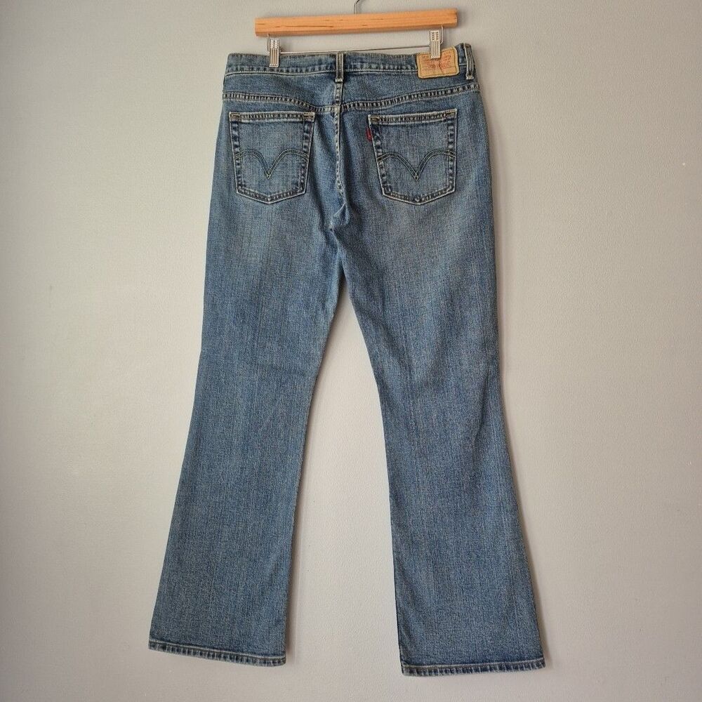 Levis Medium Wash Mid Rise 515 Nouveau Bootcut Denim Jeans Womens 12M Inseam 30 - Picture 4 of 7